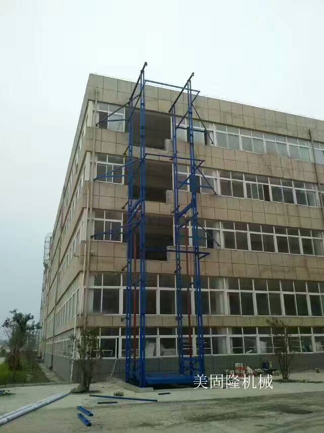 贺州室外双臂导轨式升降机厂家